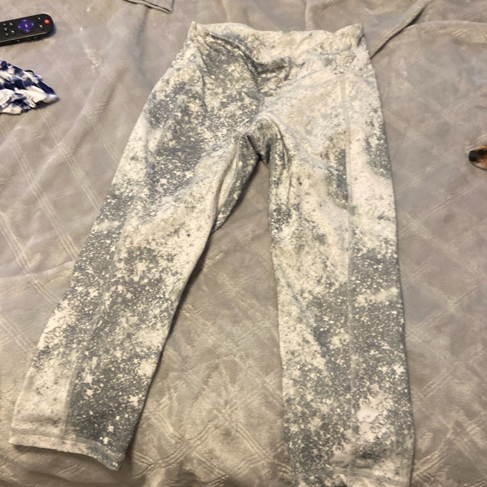 Old Navy cropped leggings size small